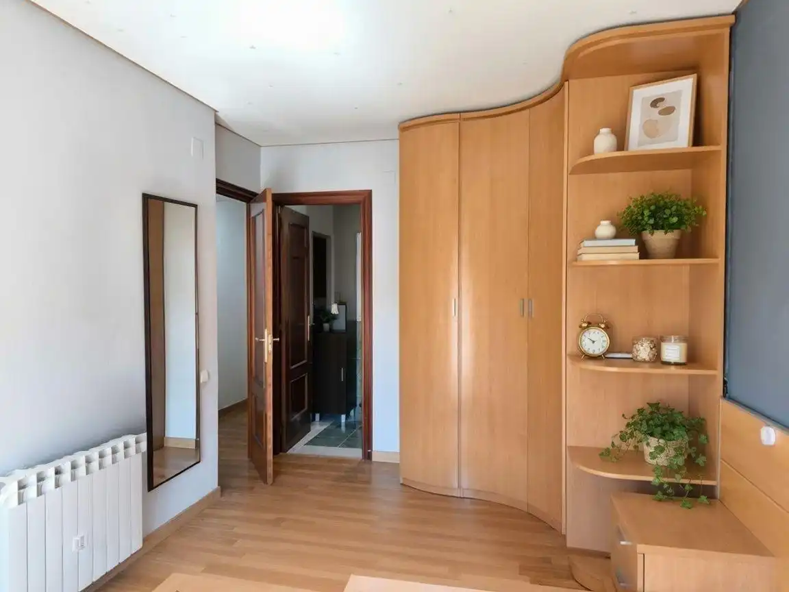 Flat with balcony for sale in VIOLANT D'HONGRIA, imagen 36