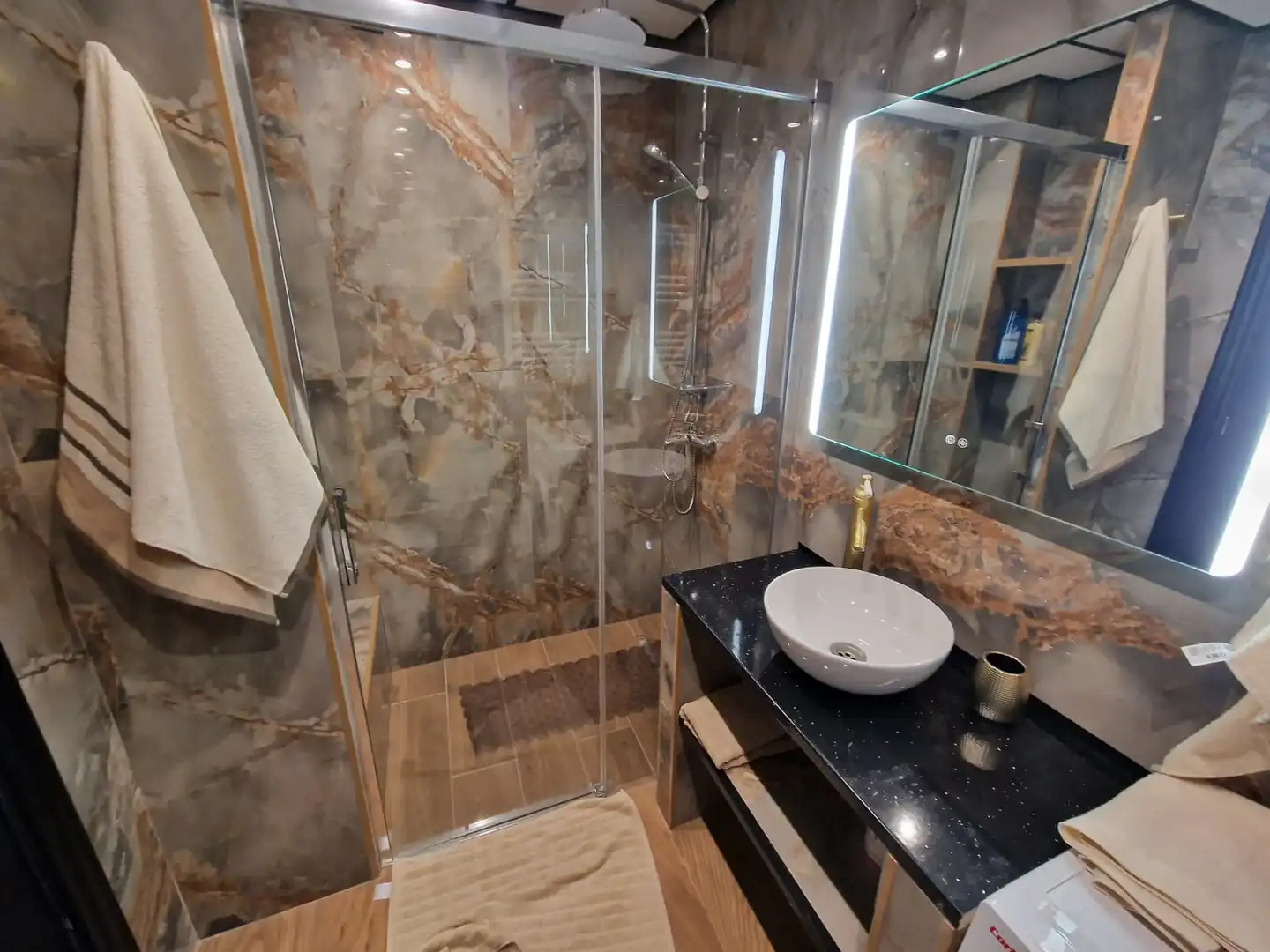 Bany de Apartament en venda en Torrevieja amb Aire condicionat, Terrassa i Moblat