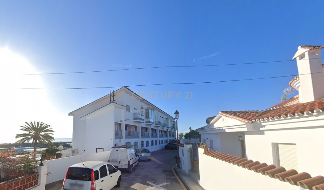 Piso en venta en Urbanización Santa Rosa, Torrox