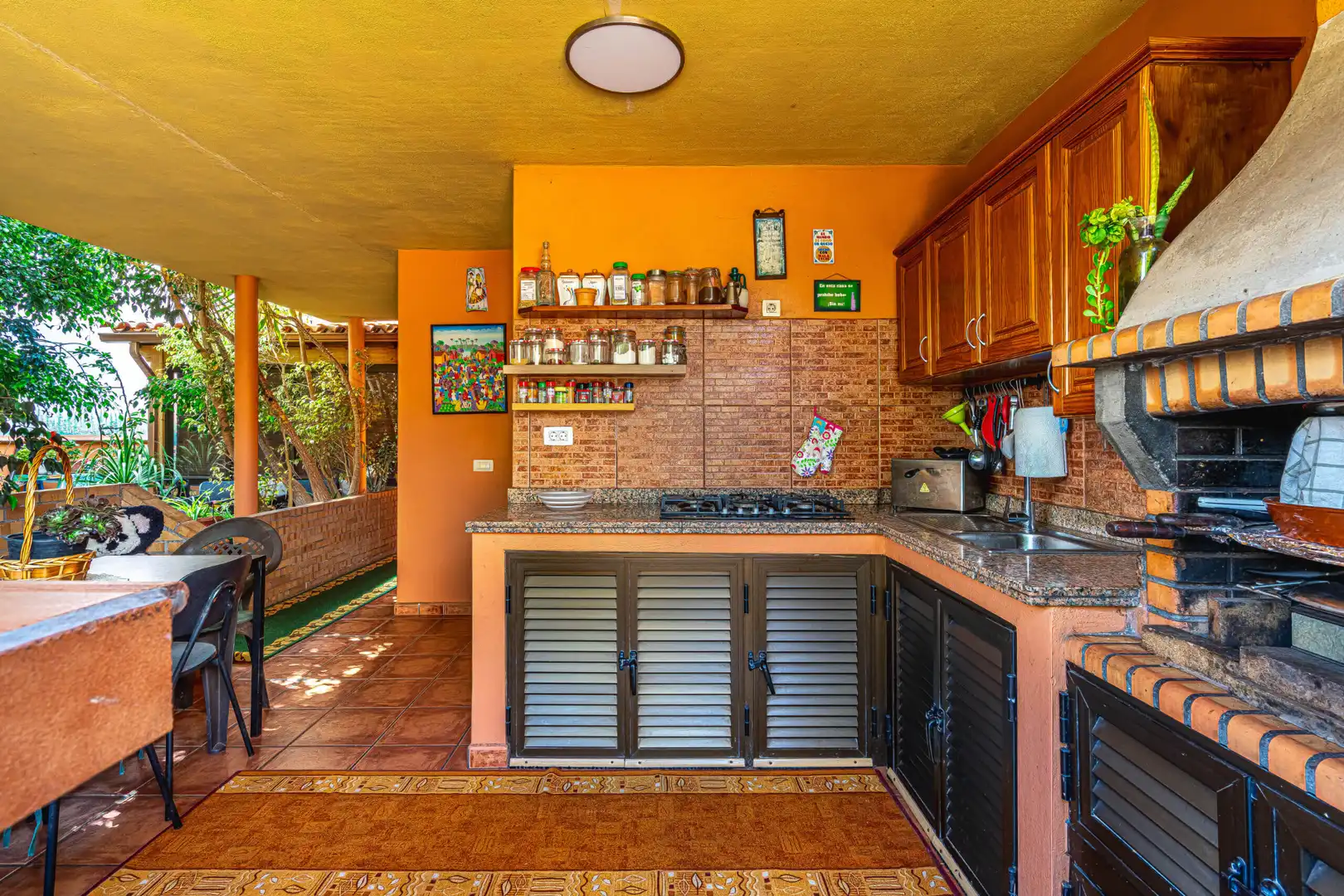 Cocina de Casa adosada en venta en San Cristóbal de la Laguna con Jardín privado, Terraza y Trastero