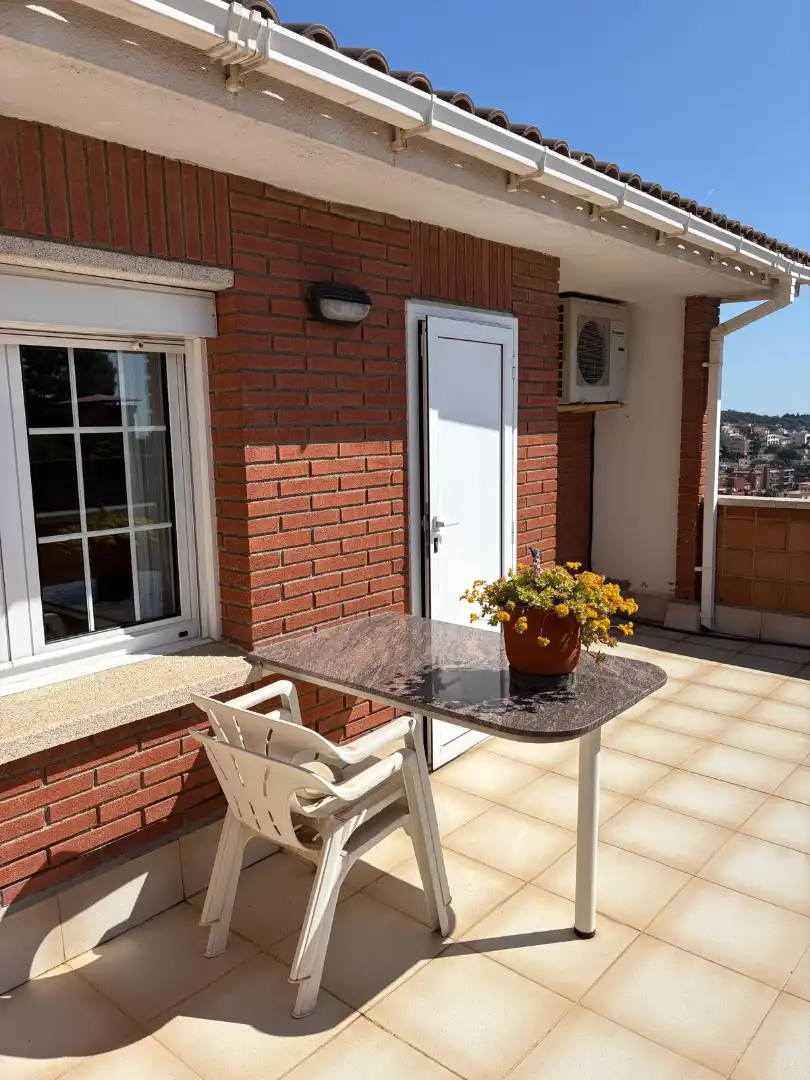 Terraza de Casa adosada en venta en Barcelona con Aire acondicionado, Calefacción y Jardín privado
