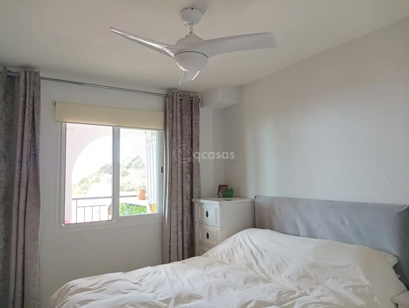 Habitación de Apartamento en venta en Benalmádena con Aire acondicionado, Calefacción y Terraza