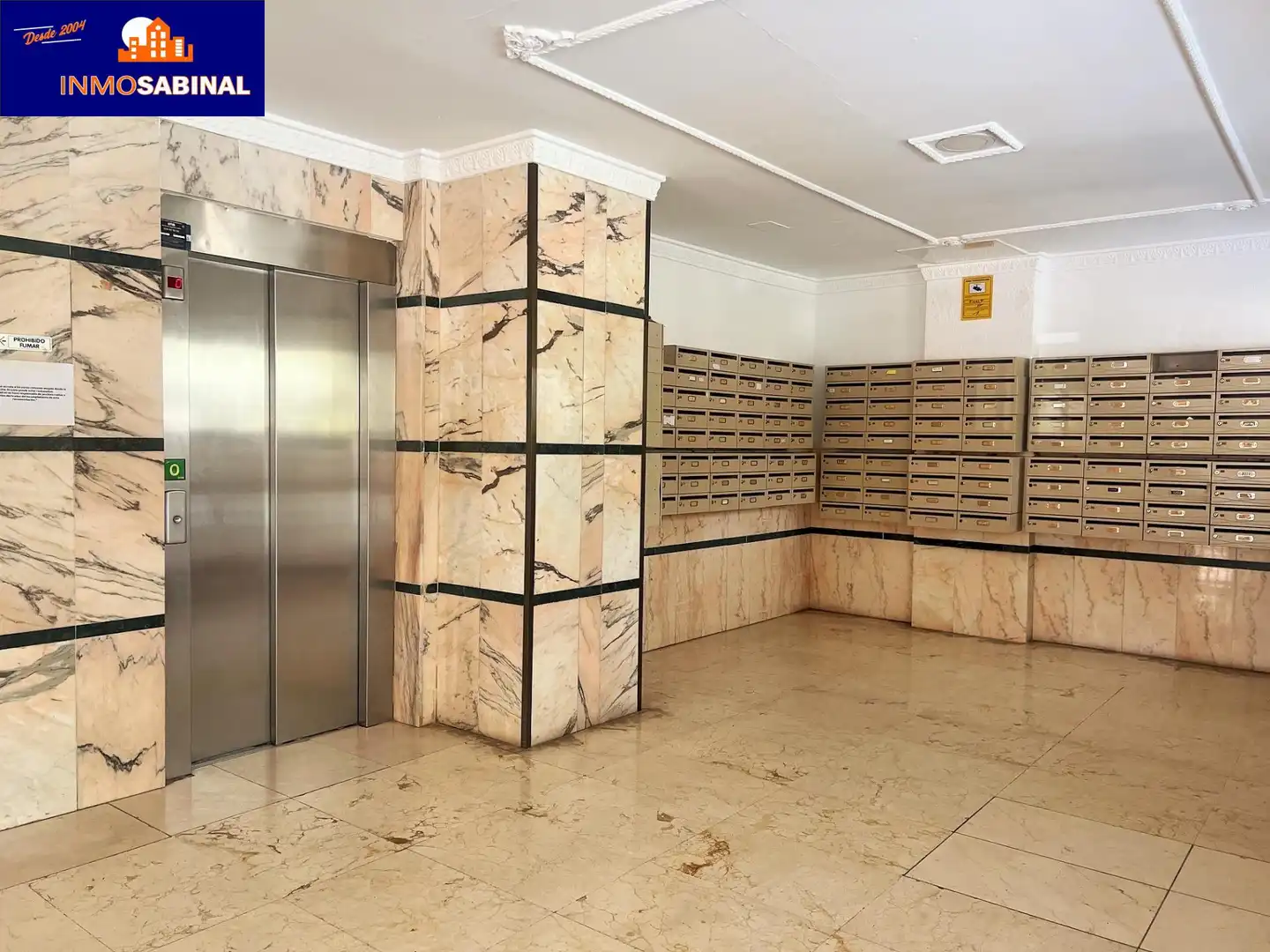 Estudio en venta en Roquetas de Mar con Jardín privado, Terraza y Piscina comunitaria