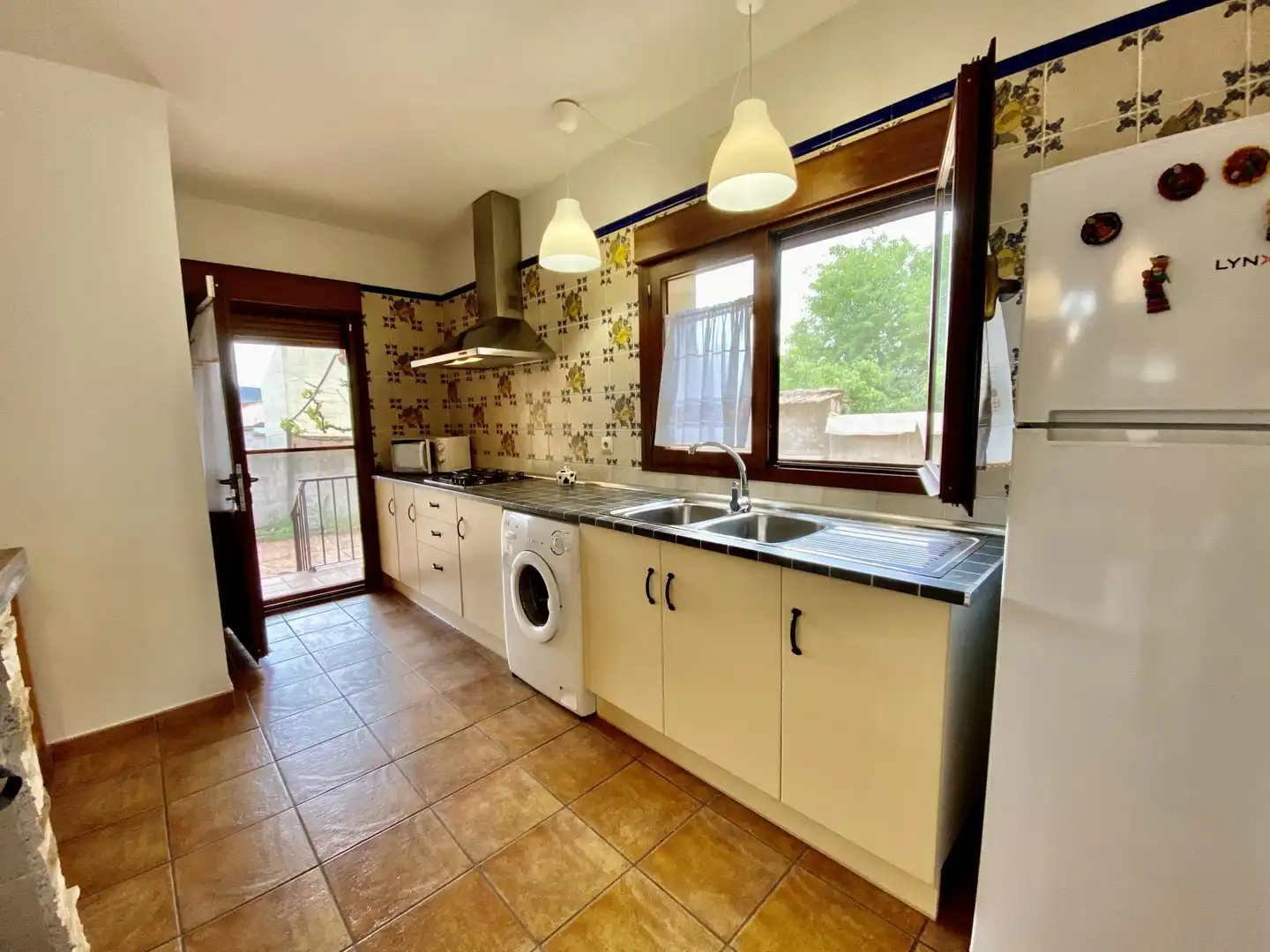 Cocina de Casa o chalet en venta en Los Cortijos  con Calefacción, Terraza y Trastero