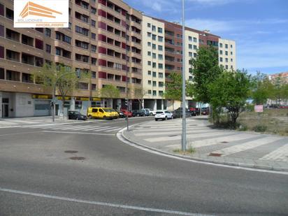 Vista exterior de Local en venda en Valladolid Capital