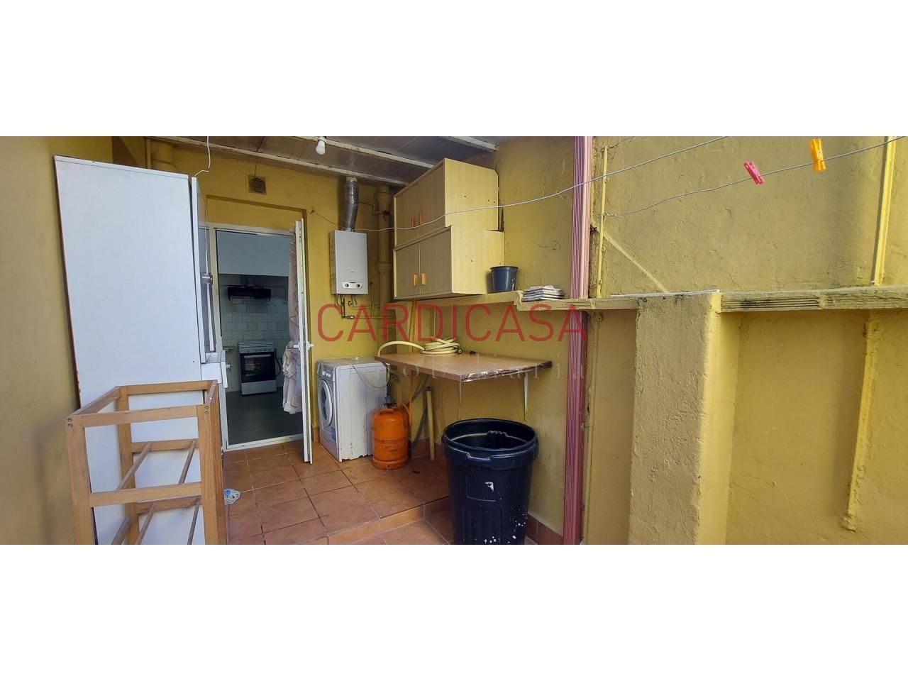 Pis en venda en Vigo  amb Calefacció, Terrassa i Moblat