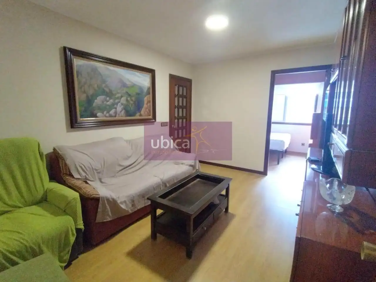 Habitación de Piso en venta en Vigo  con Trastero y Amueblado