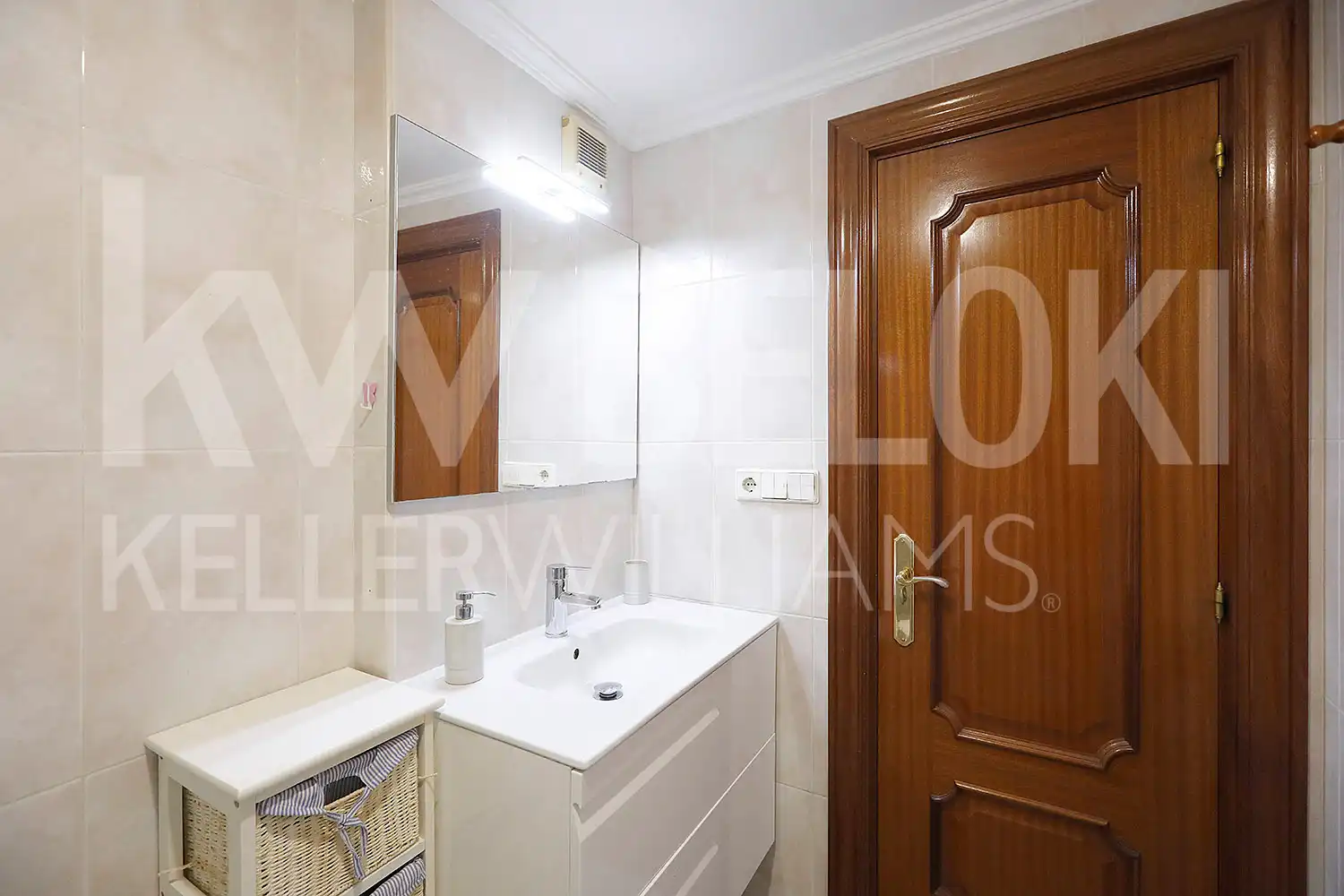 Baño de Piso de alquiler en Donostia - San Sebastián  con Calefacción, Amueblado y Balcón
