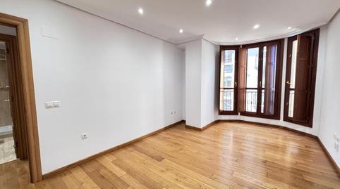 Foto 5 von Wohnung zur Miete in Barrio del Centro, Gijón