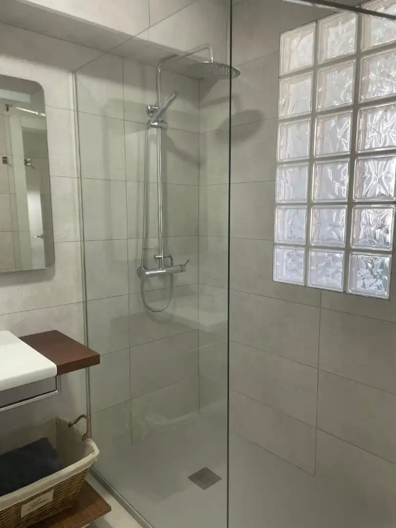 Bany de Apartament en venda en Benicasim / Benicàssim amb Aire condicionat, Terrassa i Traster