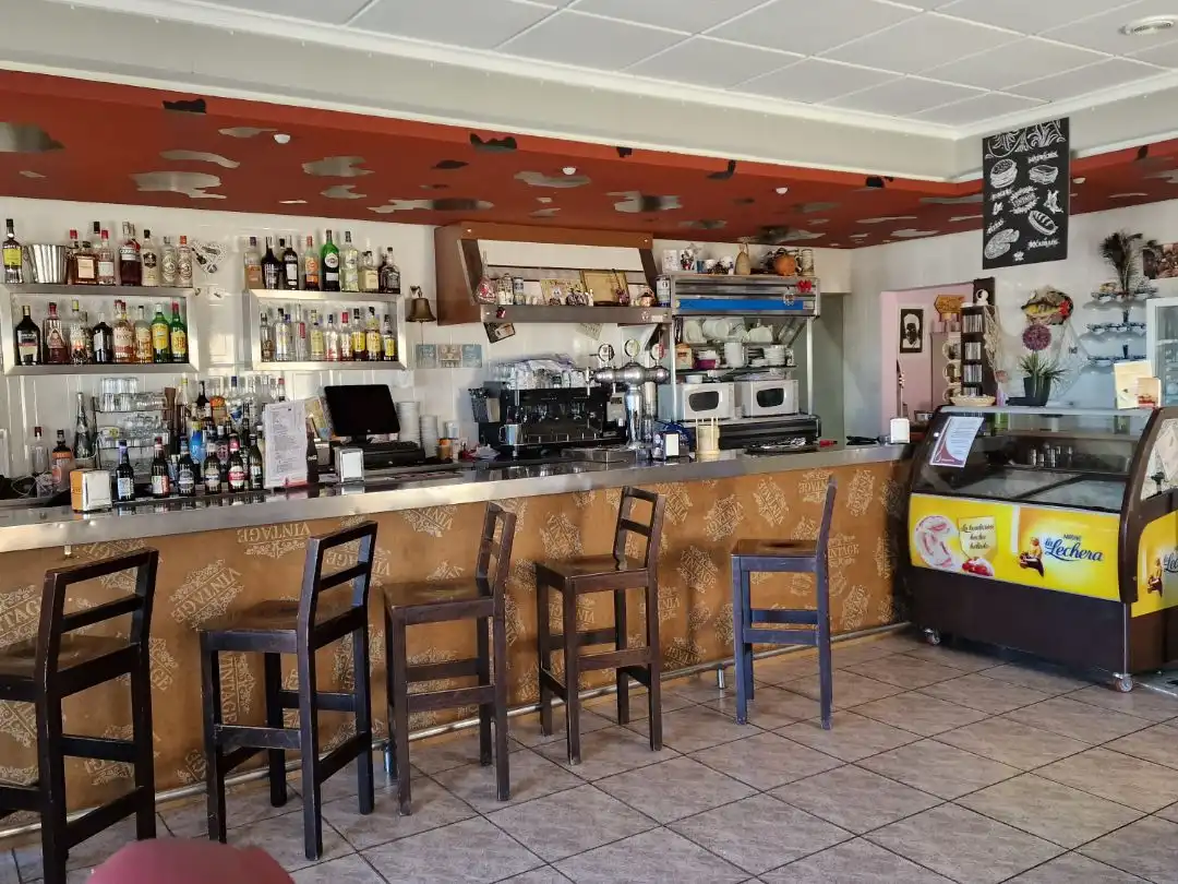 Local en venda en Cabanes amb Aire condicionat, Calefacció i Terrassa
