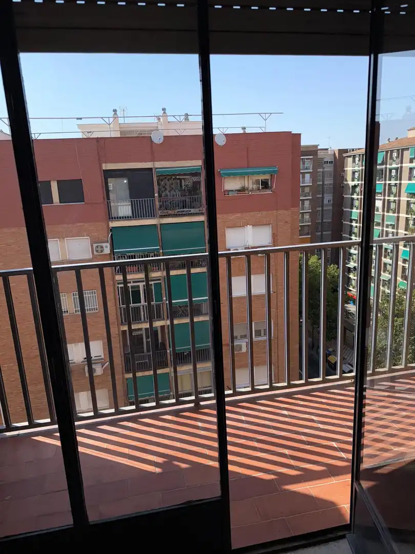 Balcony of Flat for share in Granada  with Air Conditioner, Terrace and Furnished