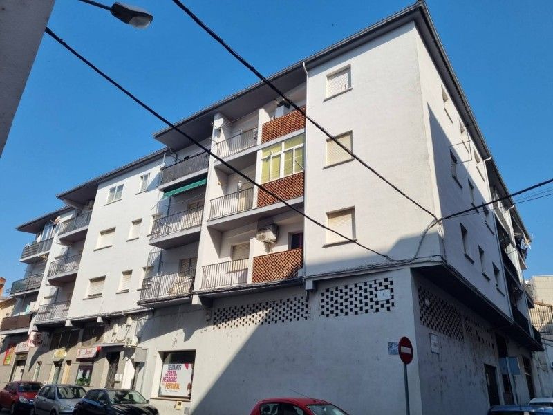Vista exterior de Pis en venda en Plasencia amb Aire condicionat, Calefacció i Jardí privat