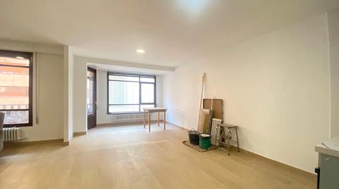 Foto 2 de Piso en venta en La Paz, Ensanche, Vitoria - Gasteiz