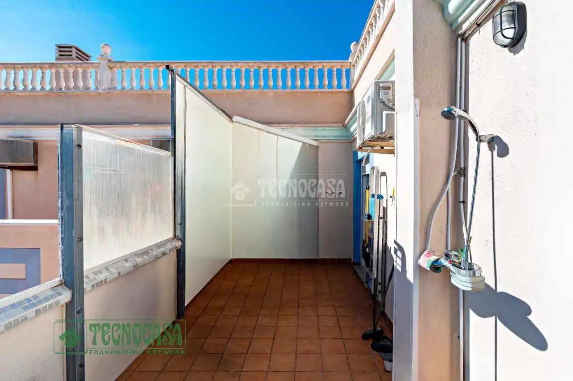 Terrassa de Pis en venda en Roquetas de Mar amb Aire condicionat i Terrassa