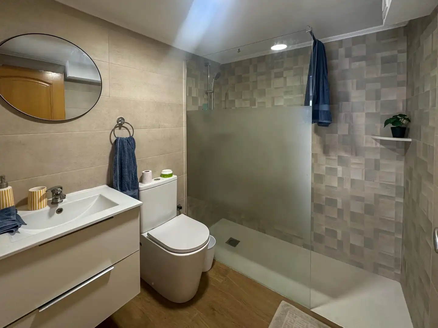 Terraced house with terrace for sale in Carrer AVINYO, imagen 8