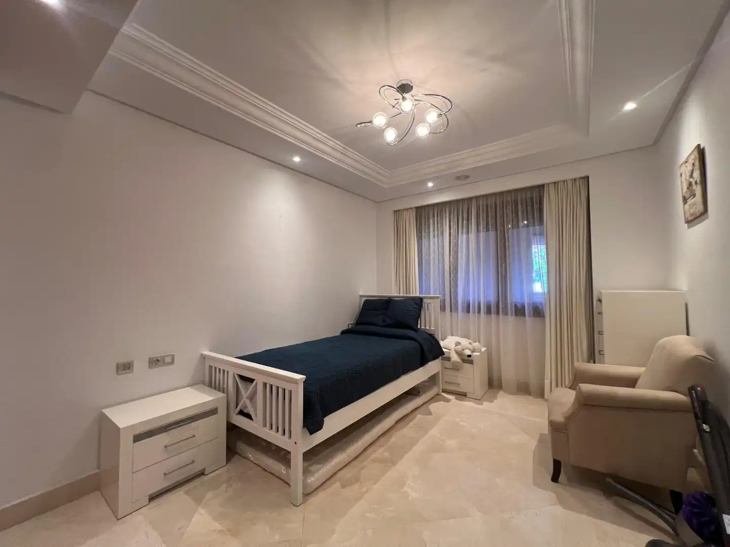 Bedroom of Flat for sale in Estepona  with Air Conditioner, Private garden and Terrace