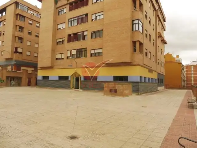 Local comercial en venda a SEGOBRIGA-PZA. JUAN JIMENEZ AGULAR, imagen 32
