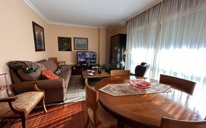 Sala d'estar de Pis en venda en Pontevedra Capital 