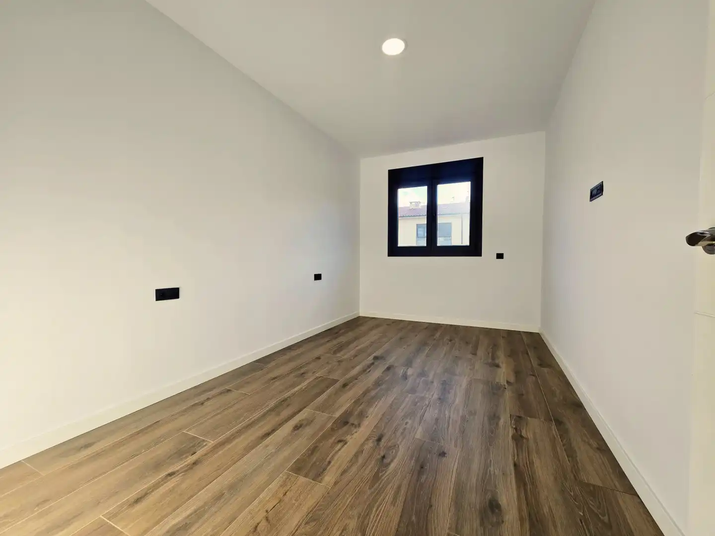 Bedroom of Detached homes for sale in Manlleu  with Heating and Private garden
