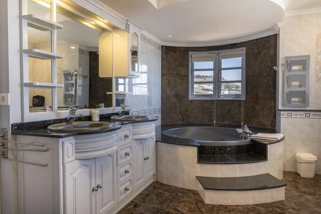 Bathroom of Houses for sale in Tías  with Private garden, Terrace and Storage room
