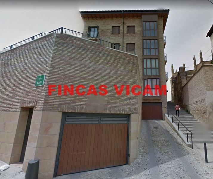 Flat to rent in Calle Escalinata, Casco Antiguo