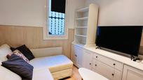 Bedroom of Flat for sale in  Barcelona Capital