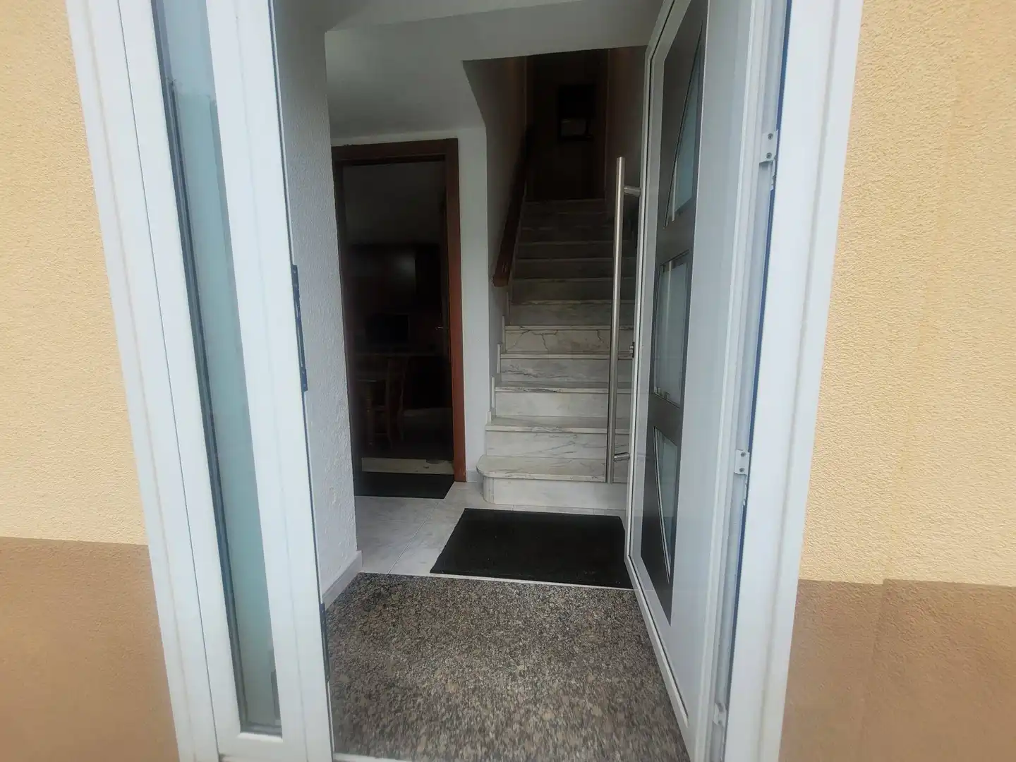 Casa o xalet en venda en A Estrada  amb Jardí privat, Traster i Piscina