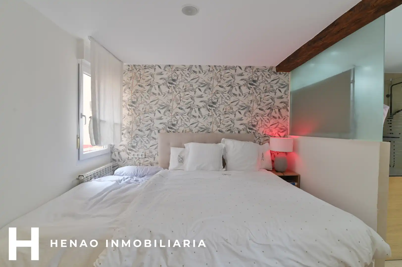 Bedroom of Flat for sale in Bilbao   with Heating, Parquet flooring and Furnished