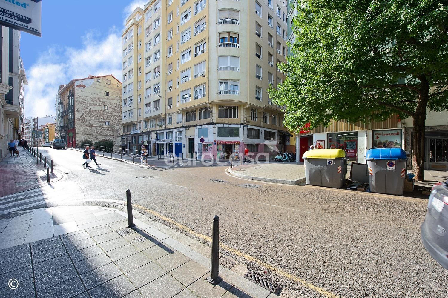 Vista exterior de Local en venda en Santander