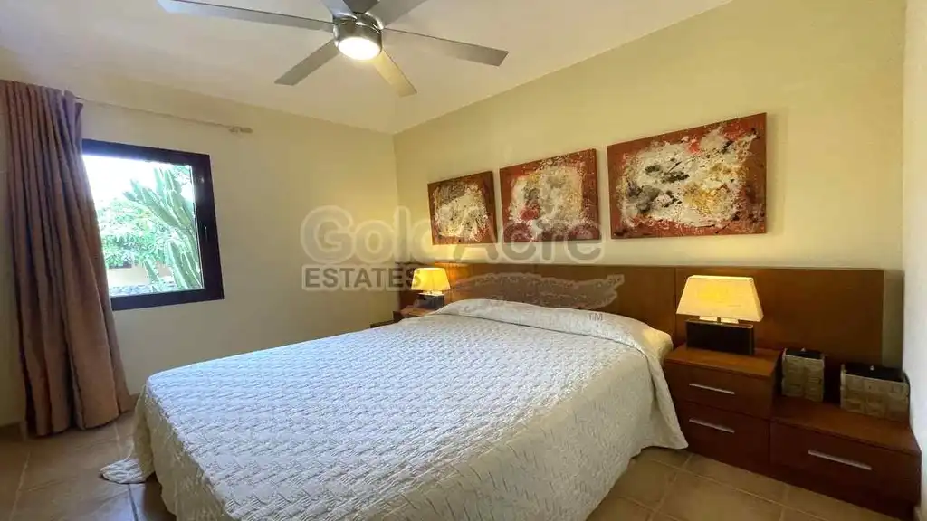 Dormitori de Casa o xalet en venda en La Oliva