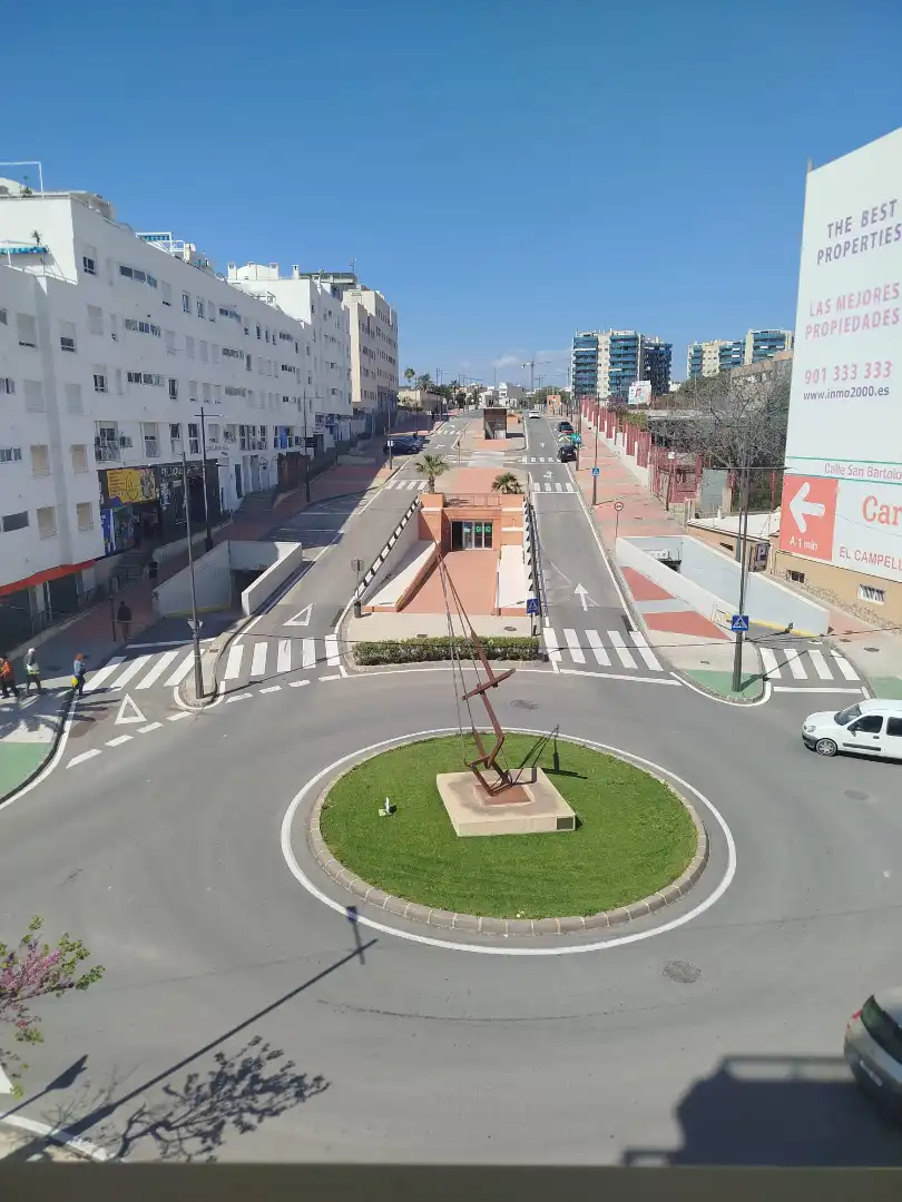 Vista exterior de Pis en venda en El Campello amb Moblat i Balcó