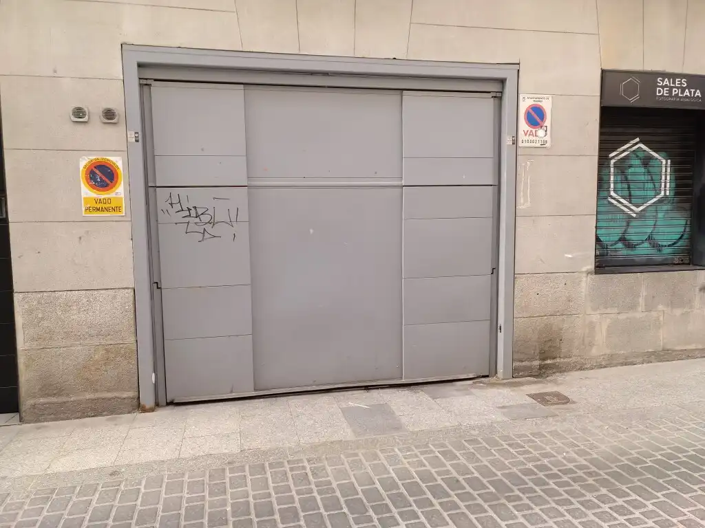 Garatge en venda a Calle Lope de Vega, Cortes - Huertas