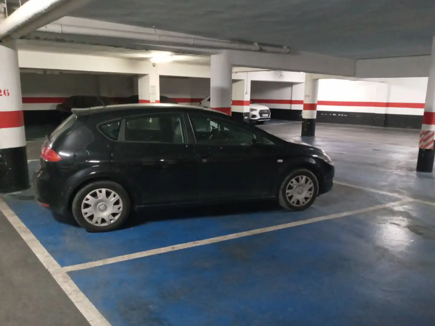 Parking of Garage for rent in Centro