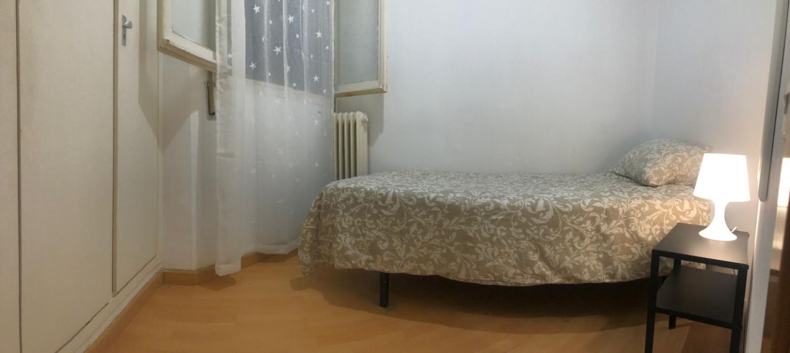 Bedroom of Flat for sale in  Barcelona Capital