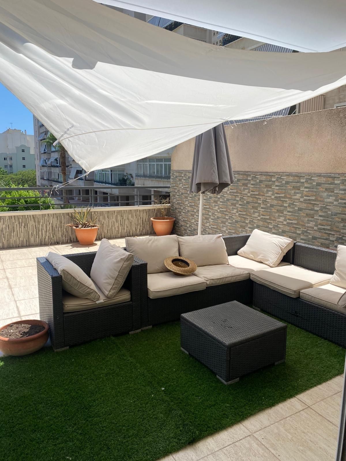 Terraza de Piso de alquiler en Alicante / Alacant con Aire acondicionado, Calefacción y Jardín privado