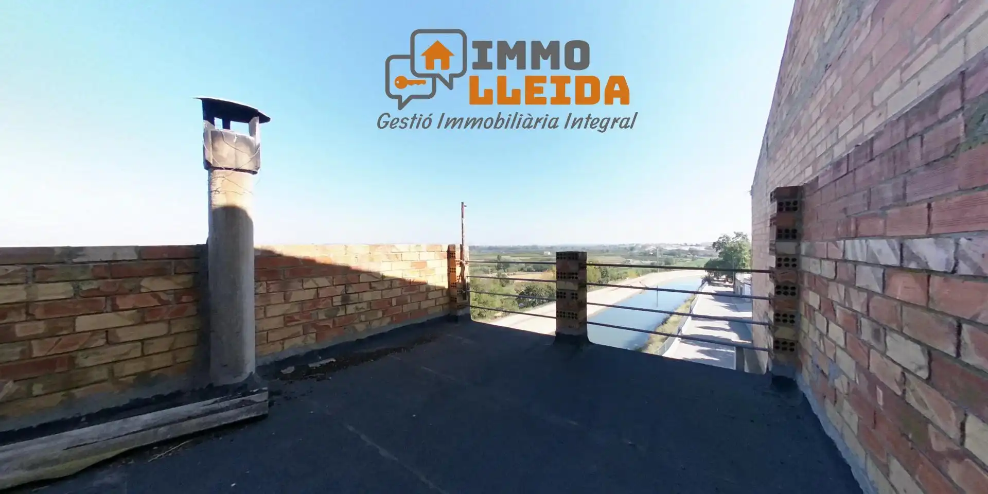 Vista exterior de Casa adosada en venda en Sudanell amb Calefacció, Terrassa i Traster