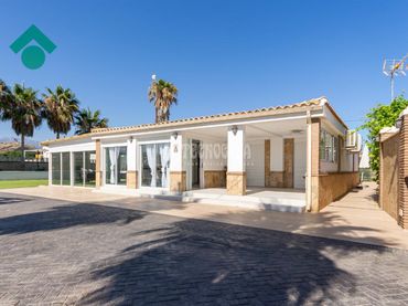 Casa amb piscina en venda a Vélez-Málaga ciudad
