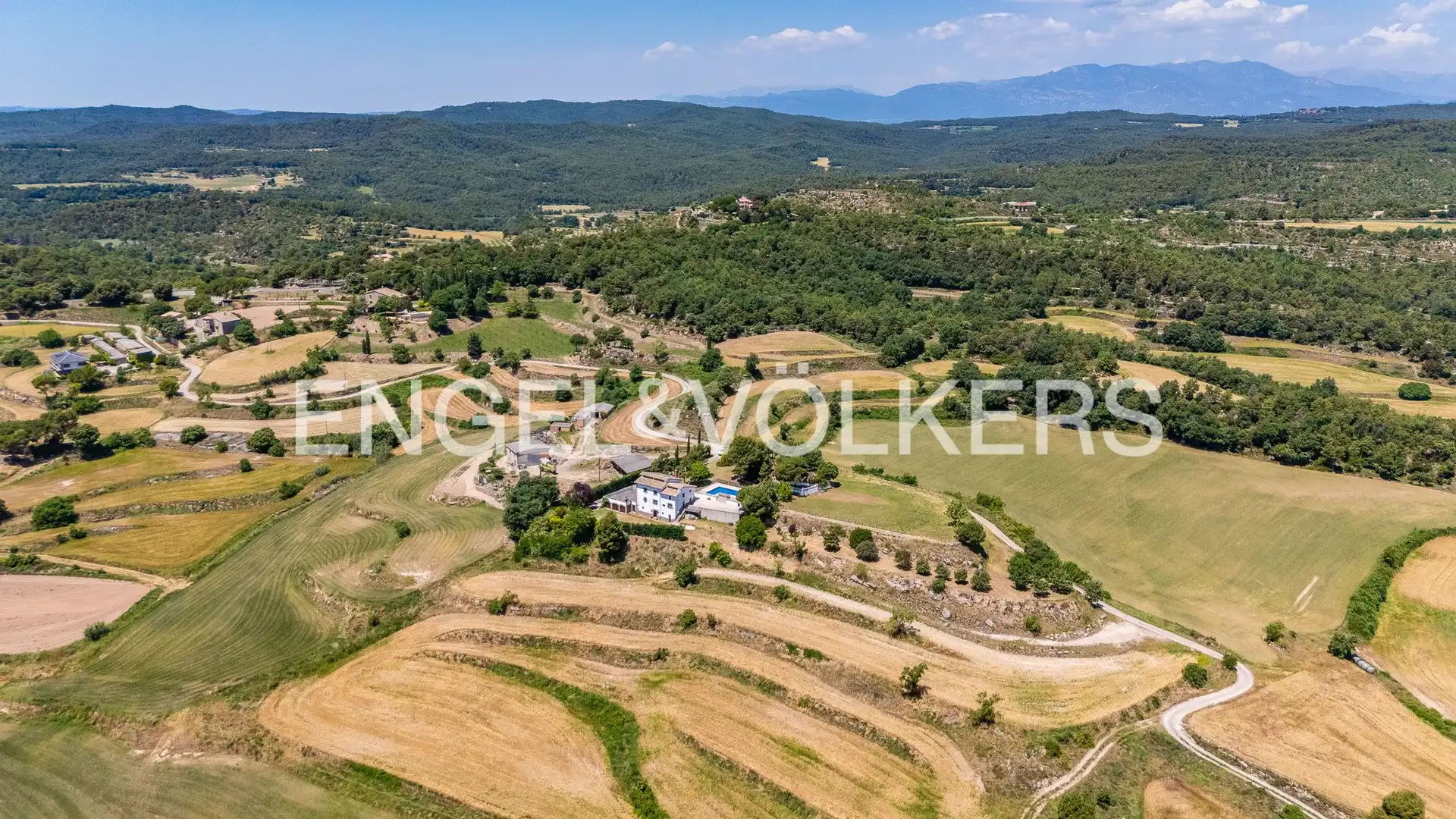 Finca rústica en venda en Sant Feliu Sasserra amb Calefacció, Terrassa i Piscina