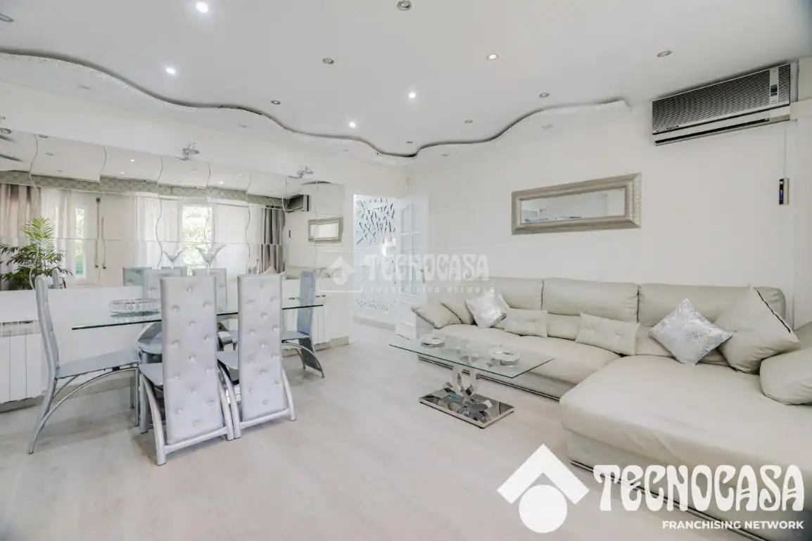 Sala de estar de Piso en venta en Barcelona con Aire acondicionado