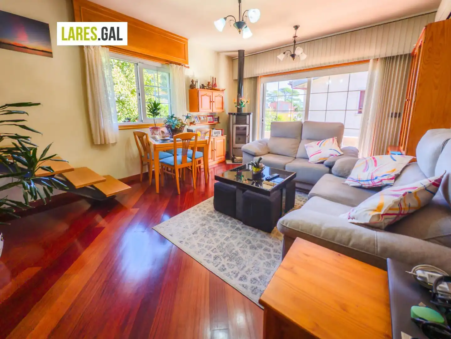 Sala d'estar de Casa o xalet en venda en Darbo