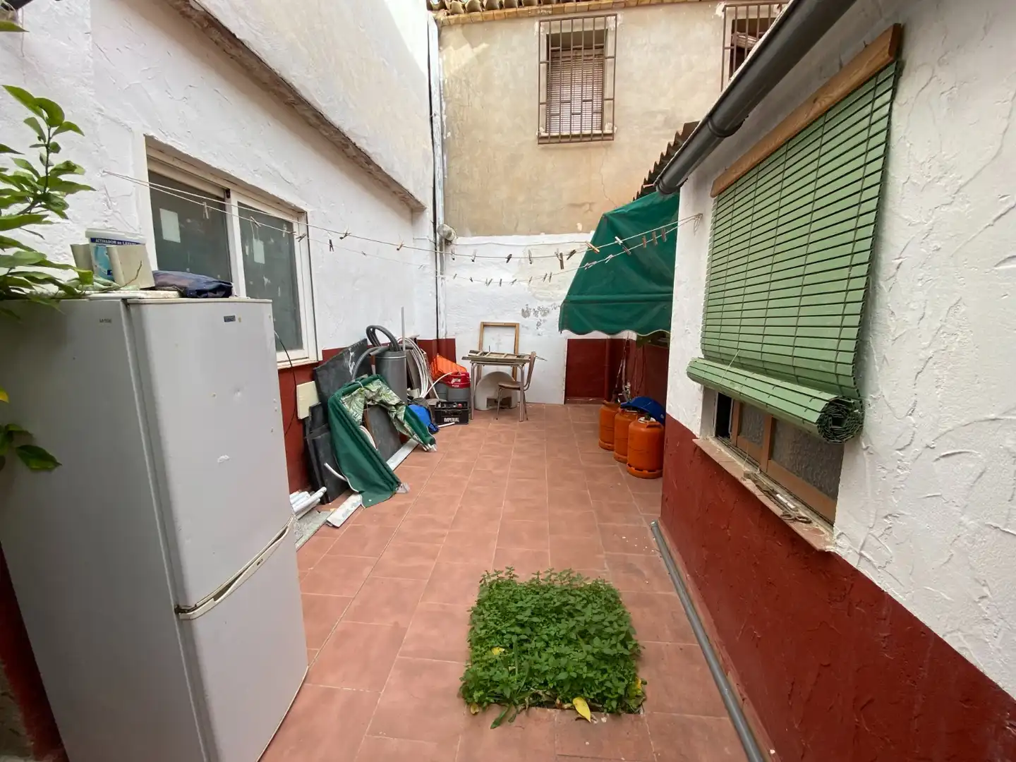 Außenansicht von Haus oder Chalet zum Verkauf in Sax mit Klimaanlage und Terrasse