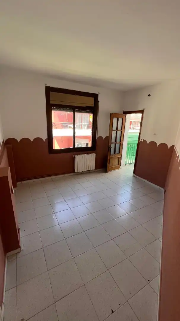 Exterior view of Flat for sale in Sant Andreu de la Barca  with Air Conditioner, Heating and Balcony