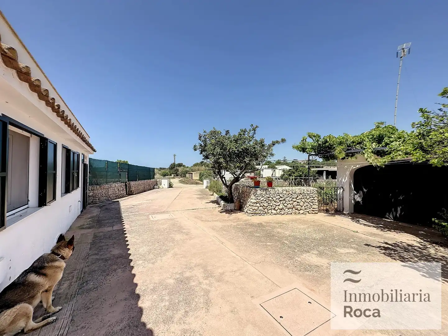 Vista exterior de Finca rústica en venda en Maó - Mahón amb Aire condicionat, Calefacció i Jardí privat