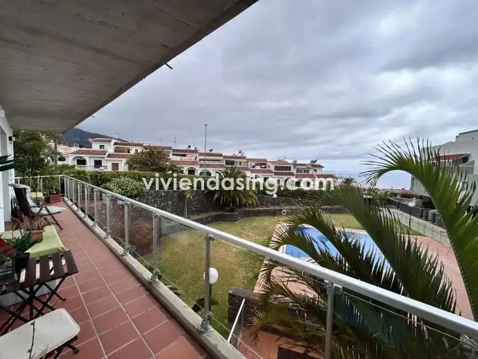Flat for sale in Calle la Gorvorana, Longuera - Toscal
