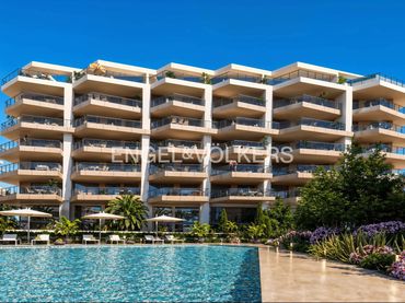 Apartamento con piscina en venta en Plaça Gasparot 2 Pp 23