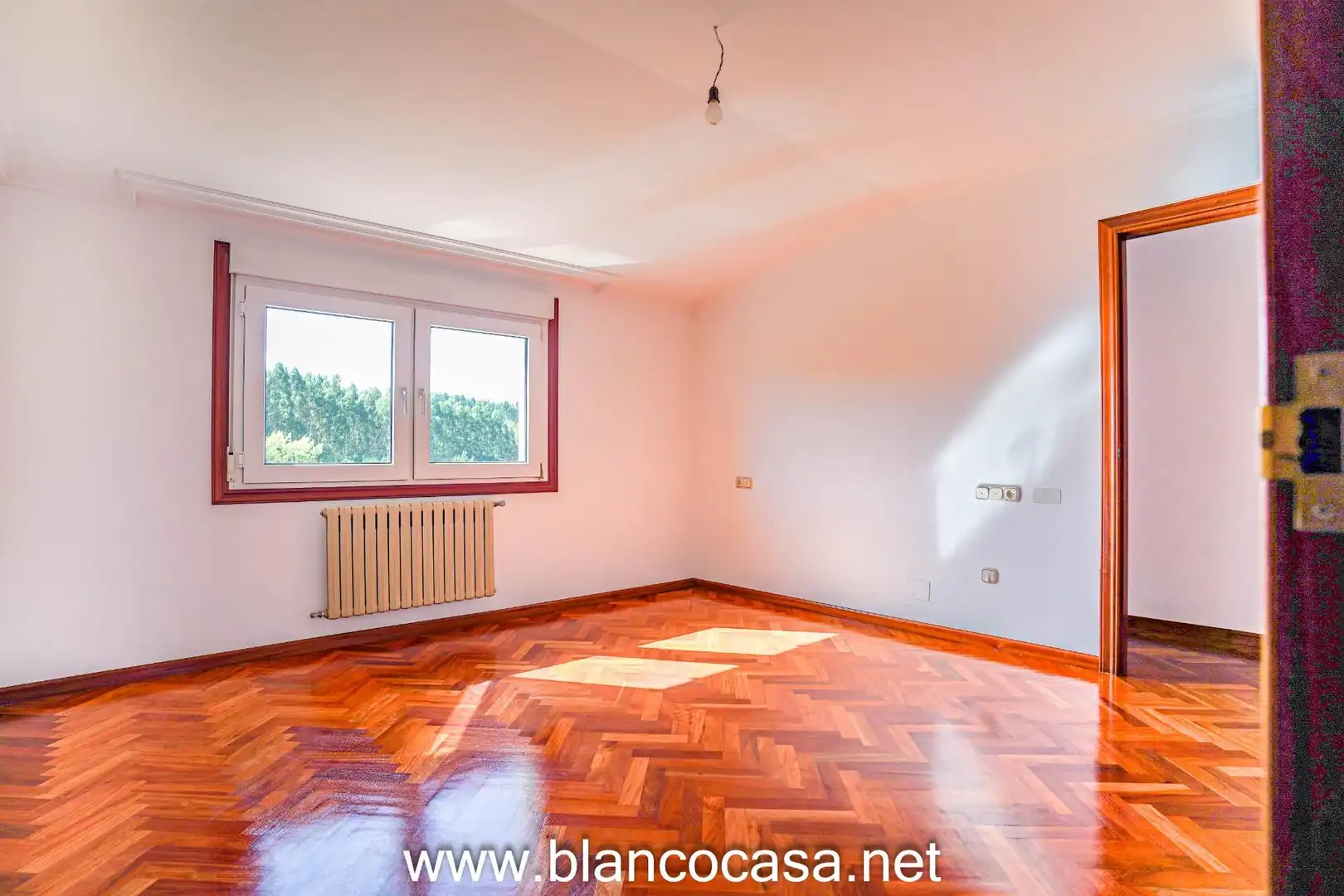Habitación de Casa o chalet en venta en Carballo con Calefacción, Jardín privado y Trastero