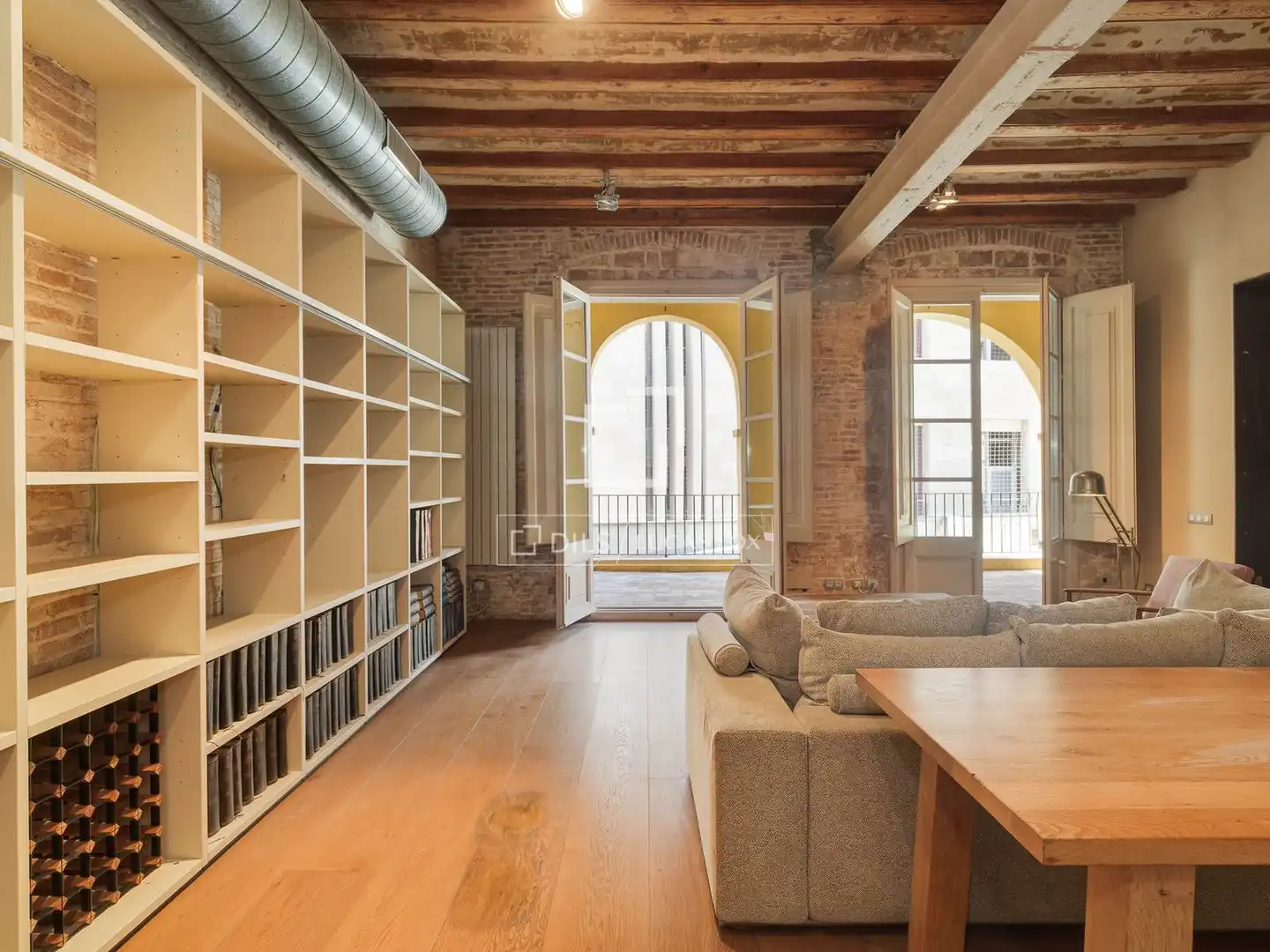 Sala de estar de Piso en venta en Barcelona con Aire acondicionado, Terraza y Amueblado