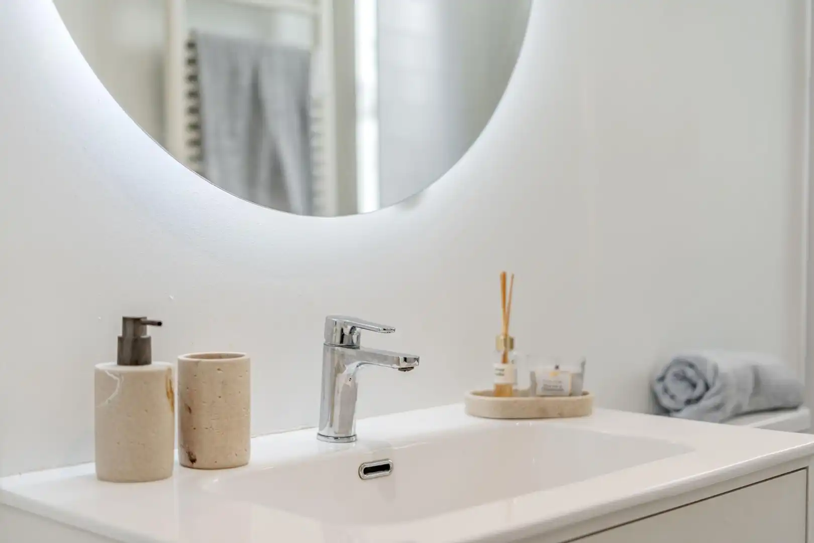 Bathroom of Flat for sale in Madrid  with Heating