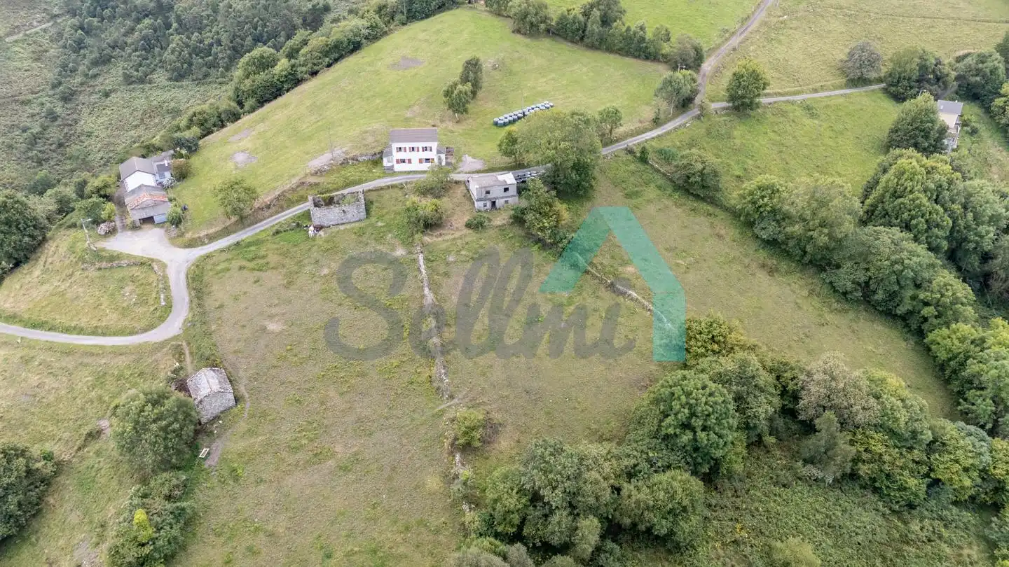 Houses for sale in La Cadorna, Valdés - Luarca